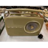 A VINTAGE BUSH RADIO