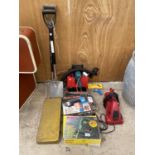 AN ASSORTMENT OF TOOLS TO INCLUDE A HEAT GUN, JIGSAW AND A SPADE AND FORK ETC