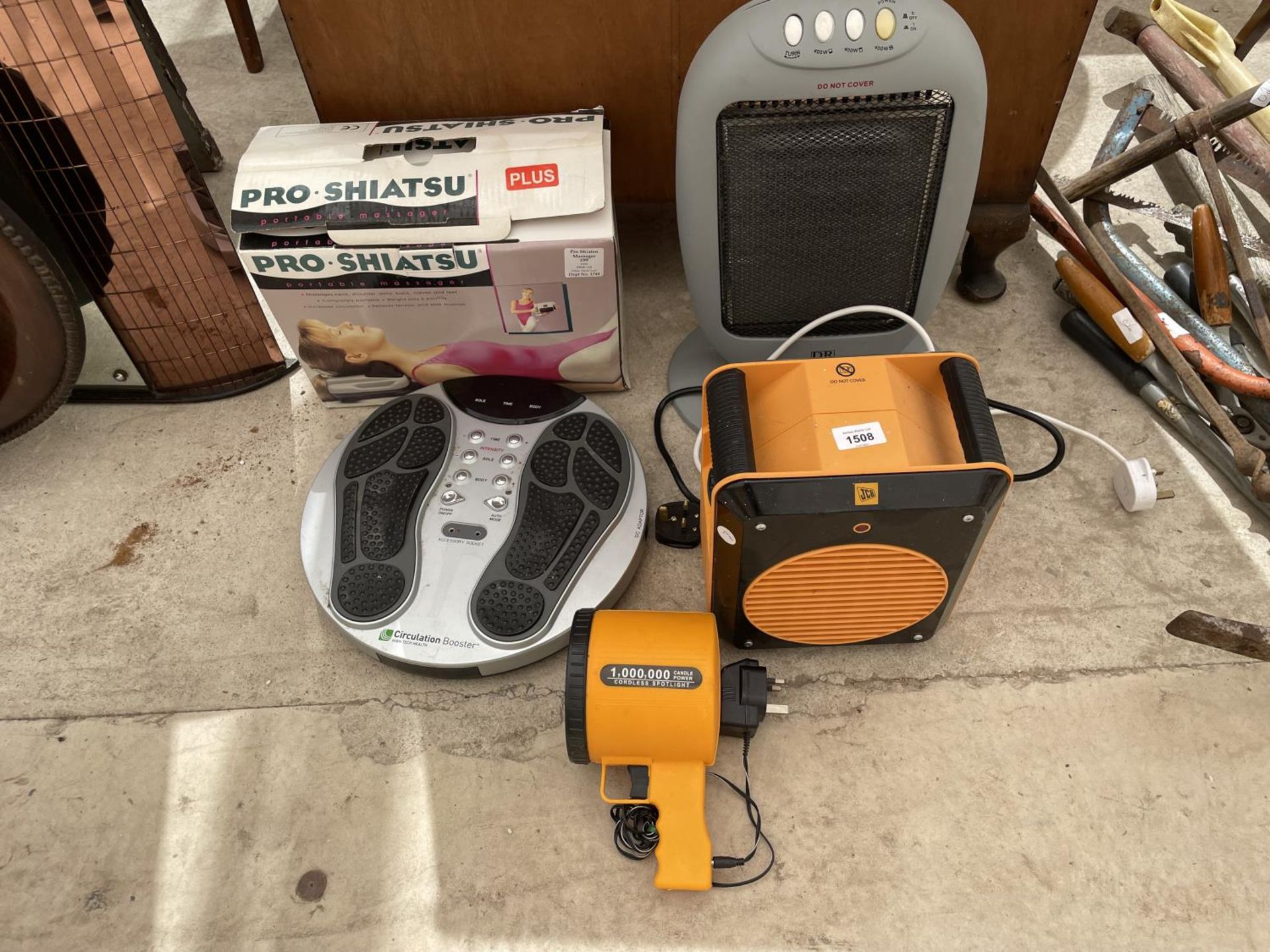 AN ASSORTMENT OF ITEMS TO INCLUDE A HEATER, TORCH AND CIRCULATION BOOSTER ETC