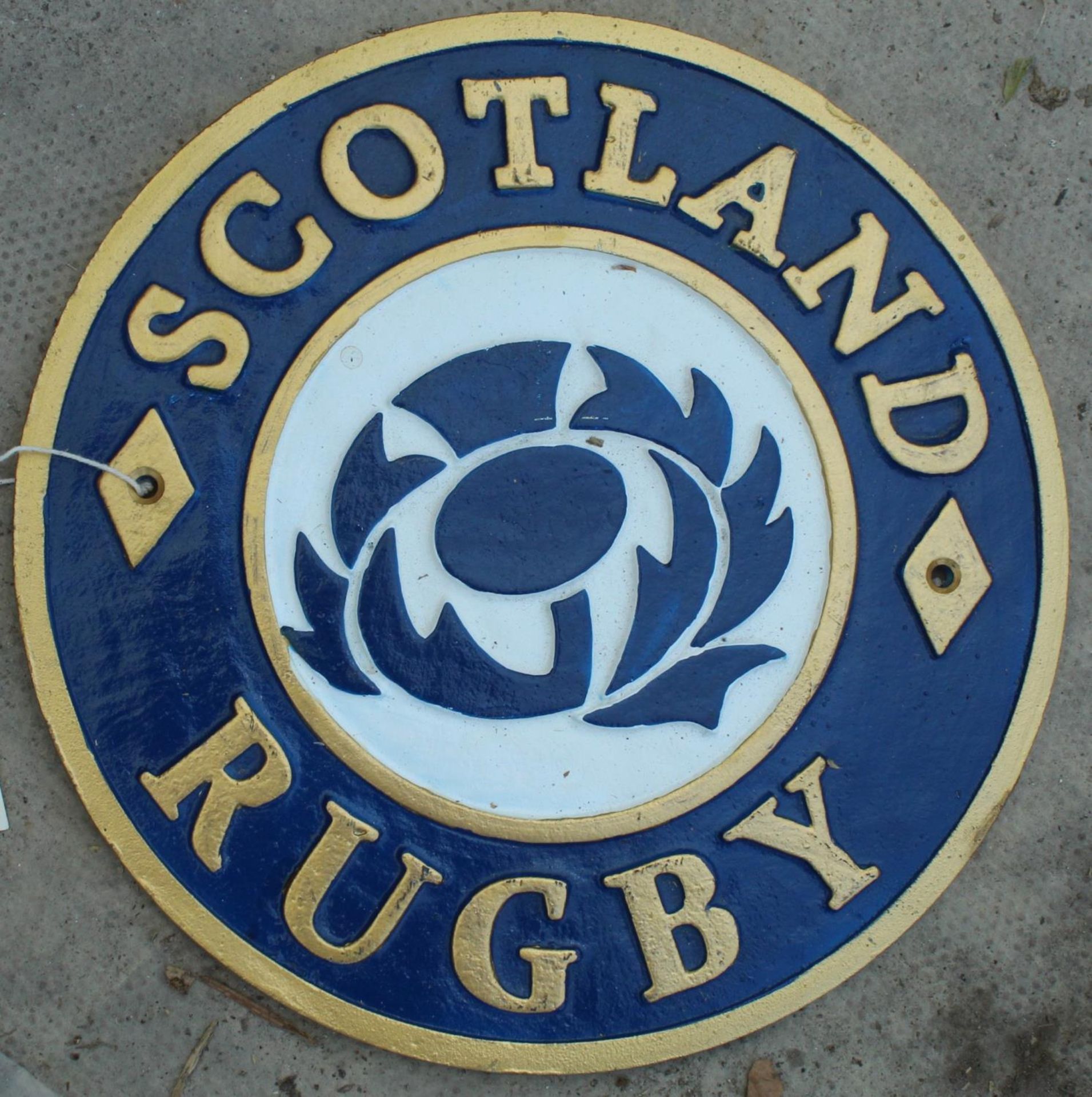 CAST IRON SCOTLAND RUGBY SIGN NO VAT - Image 2 of 2
