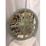 A VINTAGE STYLE DECORATIVE CIRCULAR MIRROR