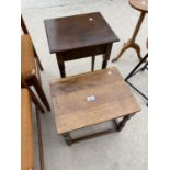 AN OAK STOOL ON TURNED LEGS AND A SMALL OCCASIONAL TABLE