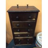 A SMALL WOODEN CHEST OF DRAWS (A/F)