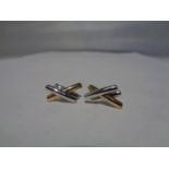 A PAIR OF 9CT WHITE AND YELLOW GOLD EARRINGS