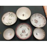 SIX PIECES OF 18TH/19TH CENTURY ENGLISH PORCELAIN DISHES