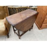 AN EARLY 20TH CENTURY OAK, OVAL GATELEG DINING TABLE ON BARLEYTWIST LEGS, 36" X 45.5"