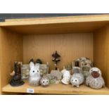 TWO PAIRS OF LILLIPUT LANE STYLE BOOKENDS AND A FURTHER EXAMPLE, FOUR STUDIO POTTERY ITEMS AND TWO