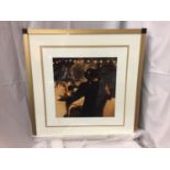 A FRAMED PARISIAN STYLE PICTURE OF A COUPLE DANCING 65CM X 65CM