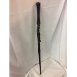 AN ANTIQUE AFRICAN TRIBAL ELDERS STICK/STAFF WITH FIGURAL HEAD DESIGN TO THE BODY OF THE STICK H: