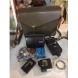 A VINTAGE CAMERA TO INCLUDE ACCESORIES AND CARRY CASE