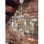 A DECORATIVE VINTAGE STYLE LEAF AND GLASS CHANDELIER