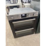 A BLACK LAMONA INTERGRATED OVEN