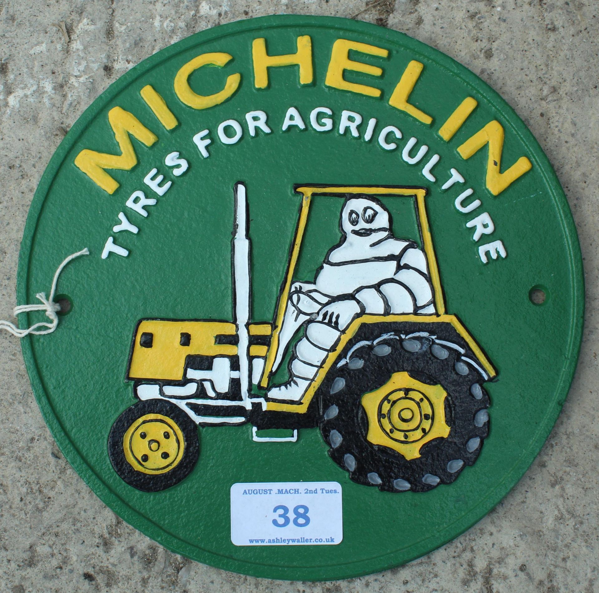 CAST IRON MITCHELIN TRACTOR TYRES SIGN NO VAT