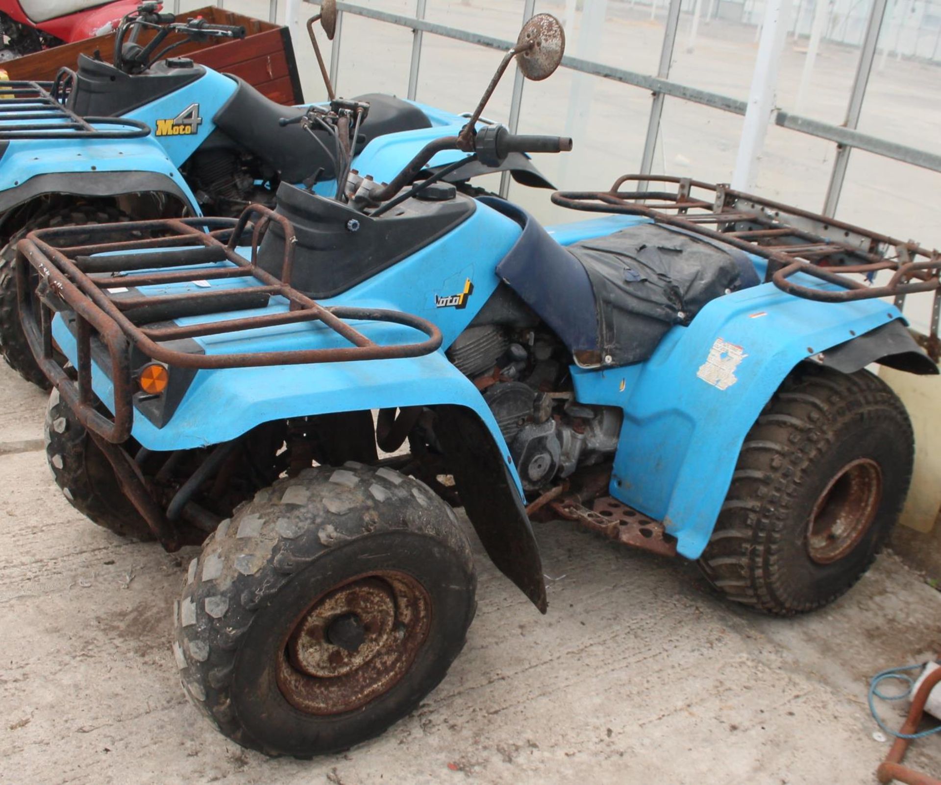 YAMAHA MOTO 4 QUAD COMPLETE WITH LOG BOOK -KEY IN THE PAY OFFICE NO VAT - Image 2 of 2