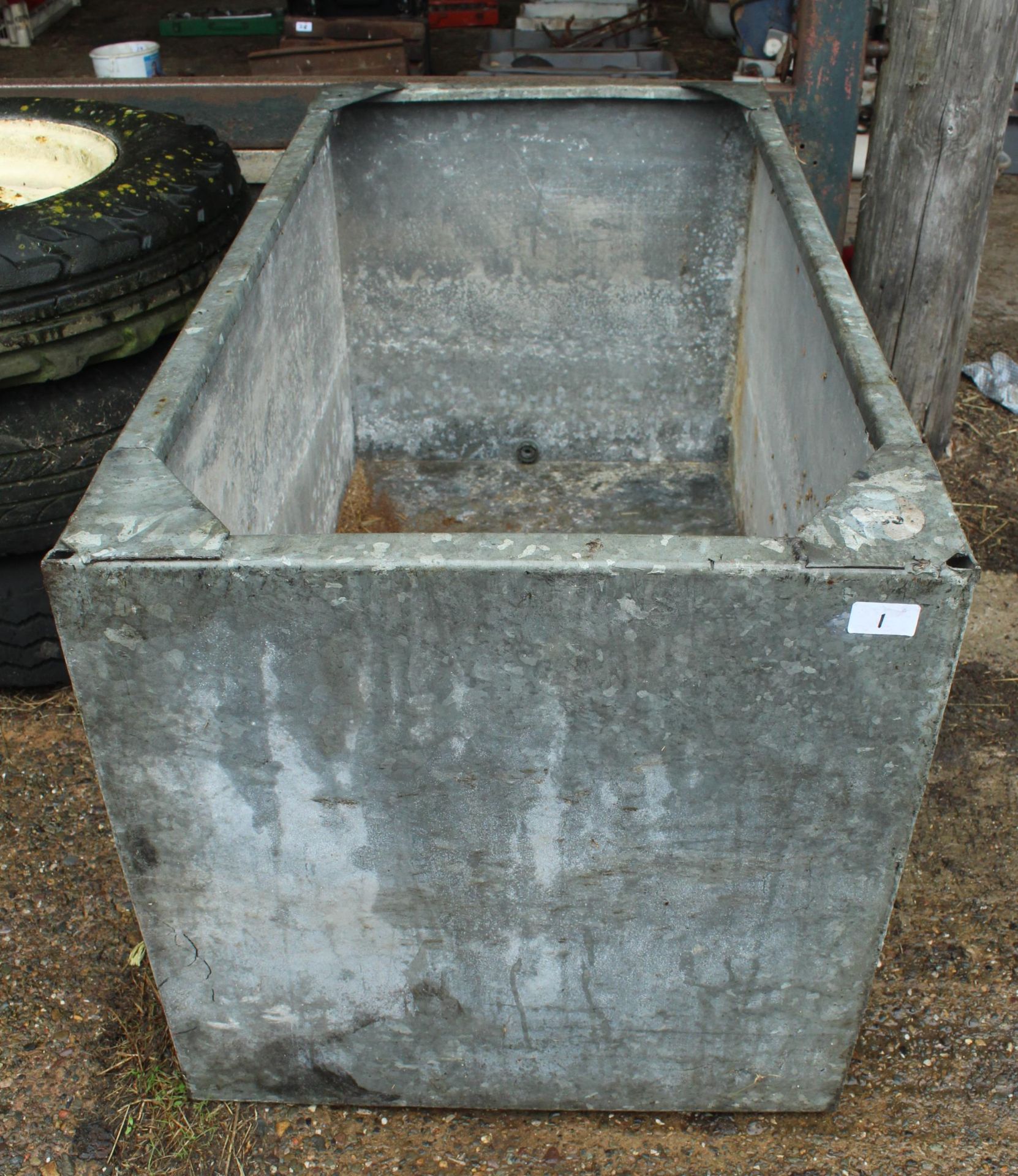 GAVANISED WATER TANK 4' X 2' + VAT