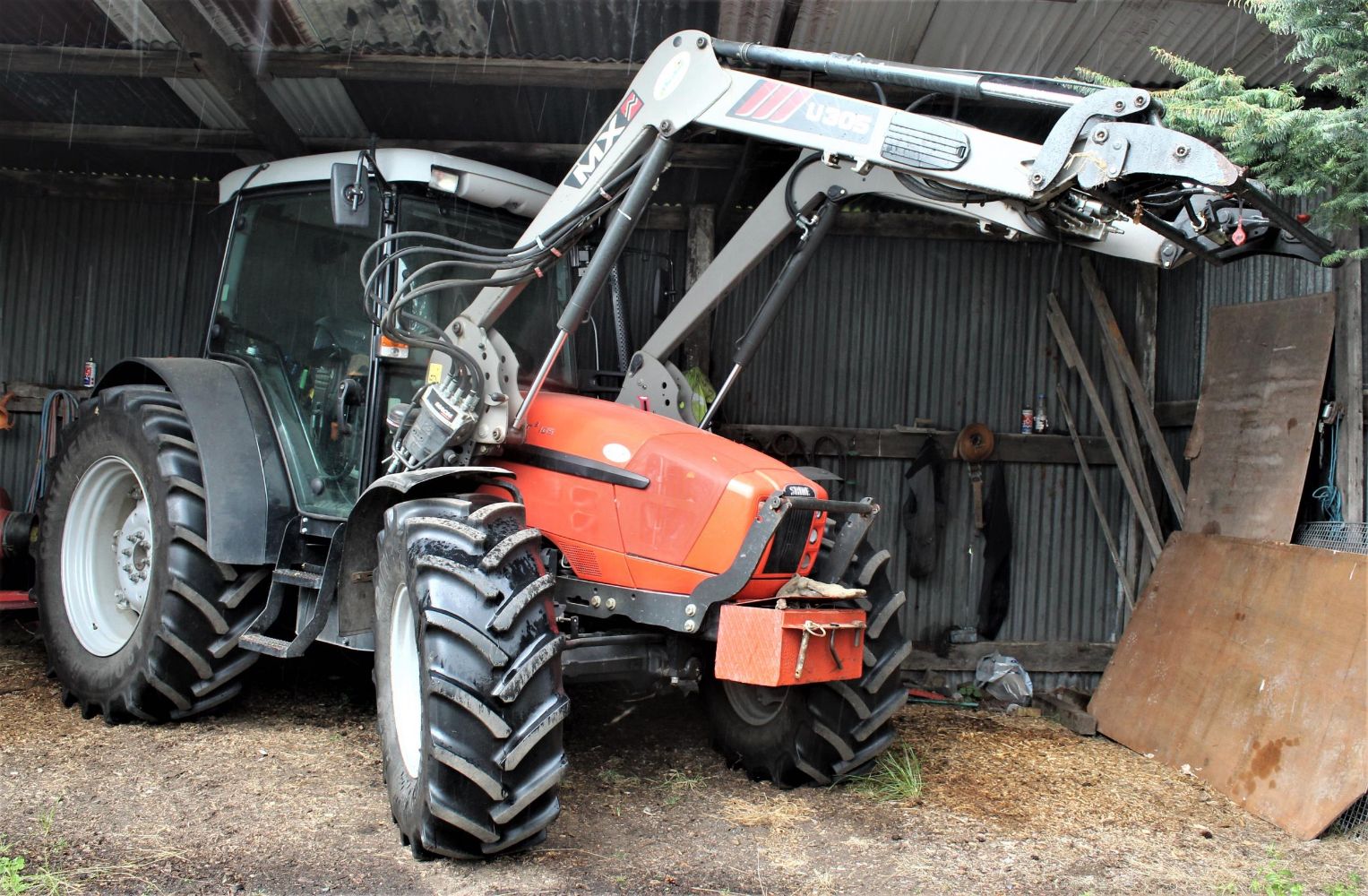 OFFSITE DISPERSAL AUCTION OF TRACTORS, FARM, MACHINERY IMPLEMENTS, TOOLS ETC AT SANDYCROFT FARM, NORLEY, FRODSHAM, CHESHIRE, WA6 8JN -NO VAT