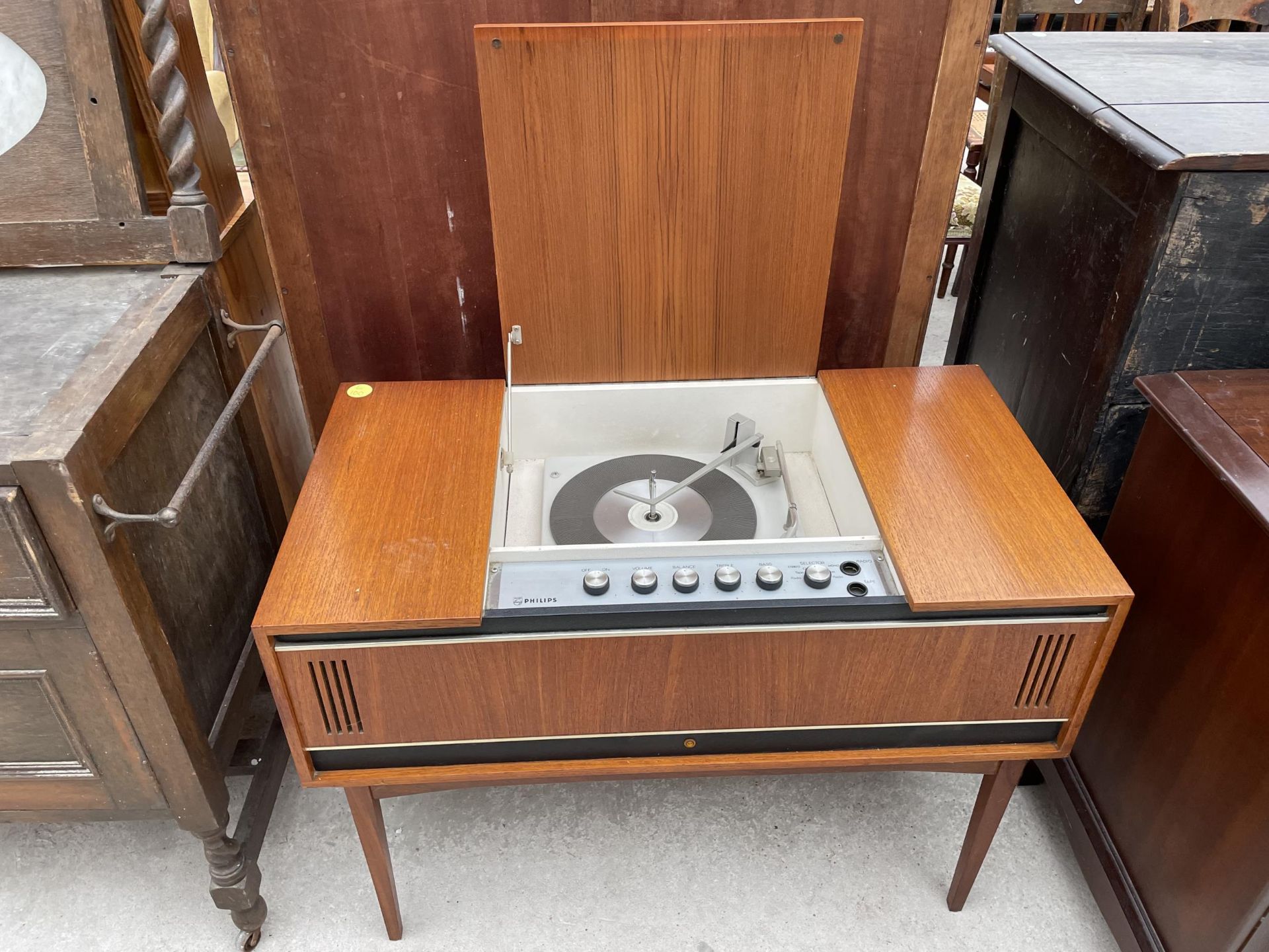 A PHILIPS RADIOGRAM