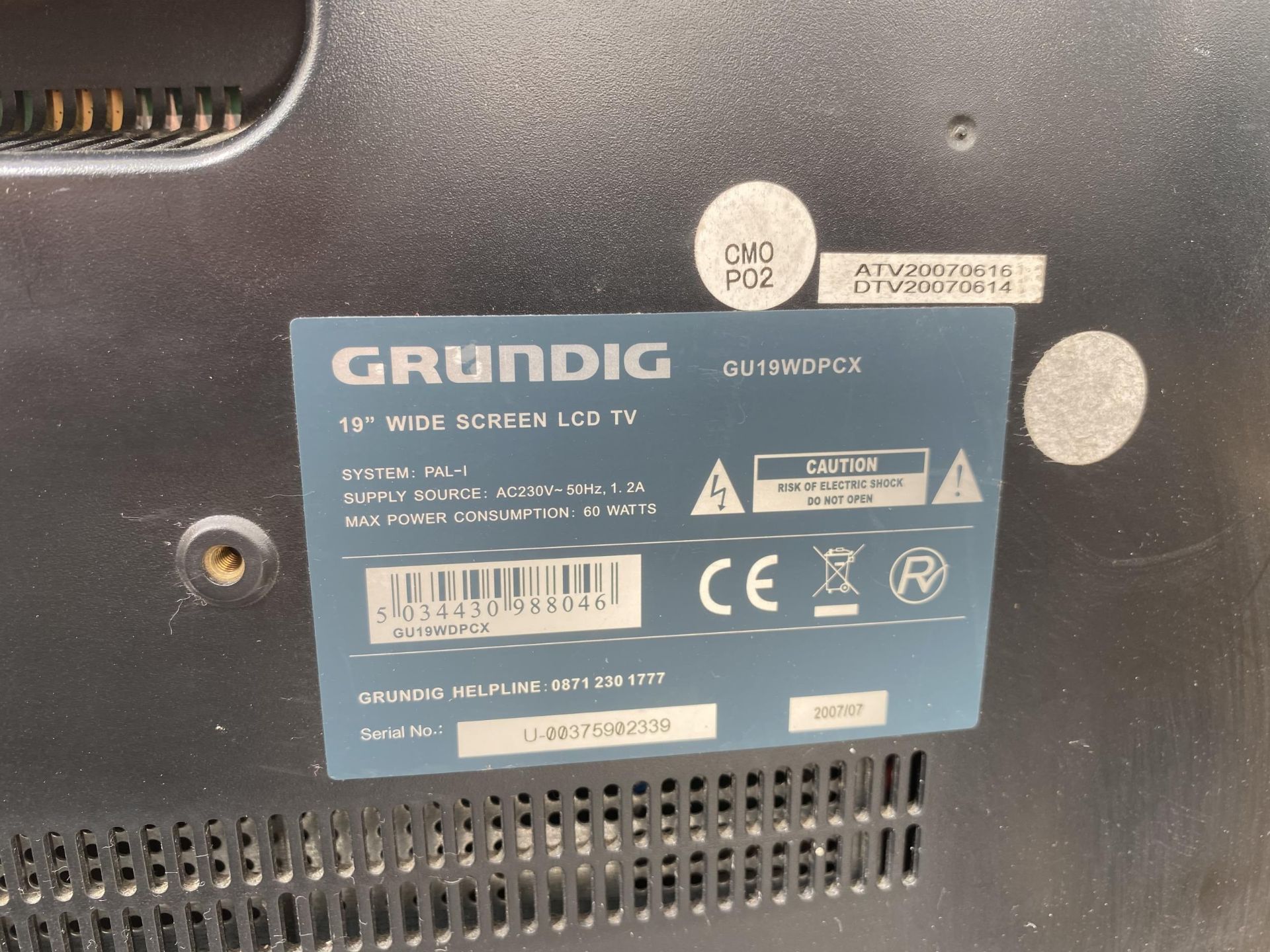 AN EXAIR MONITOR AND A GRUNDIG TELEVISION - Image 6 of 6