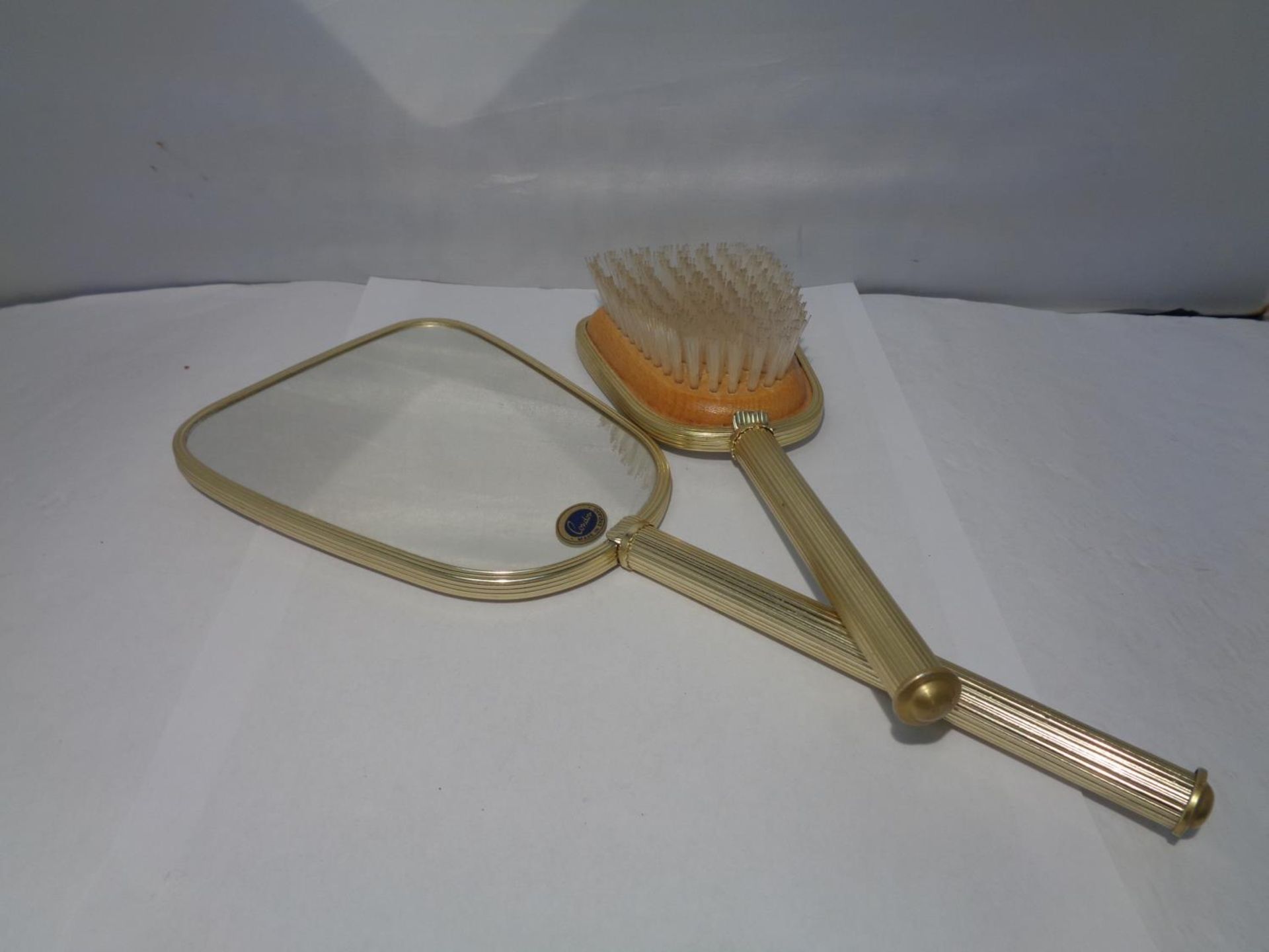 A DRESSING TABLE SET TO INCLUDE A HAND MIRROR AND MATCHING BRUSH - Image 3 of 3