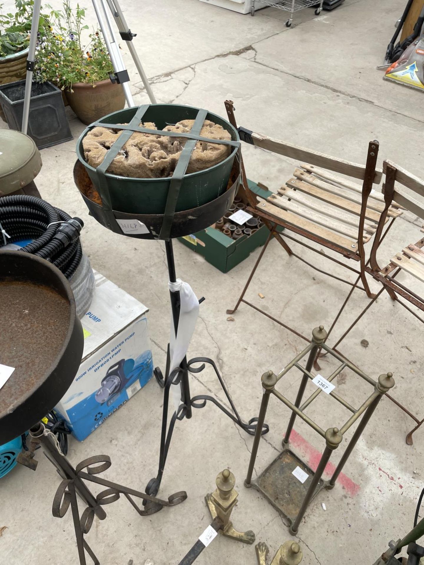 AN ASSORTMENT OF ITEMS TO INCLUDE TWO IRON PLANT STANDS, DECORATIVE BRASS FIRE DOGS AND A STICK - Image 4 of 4