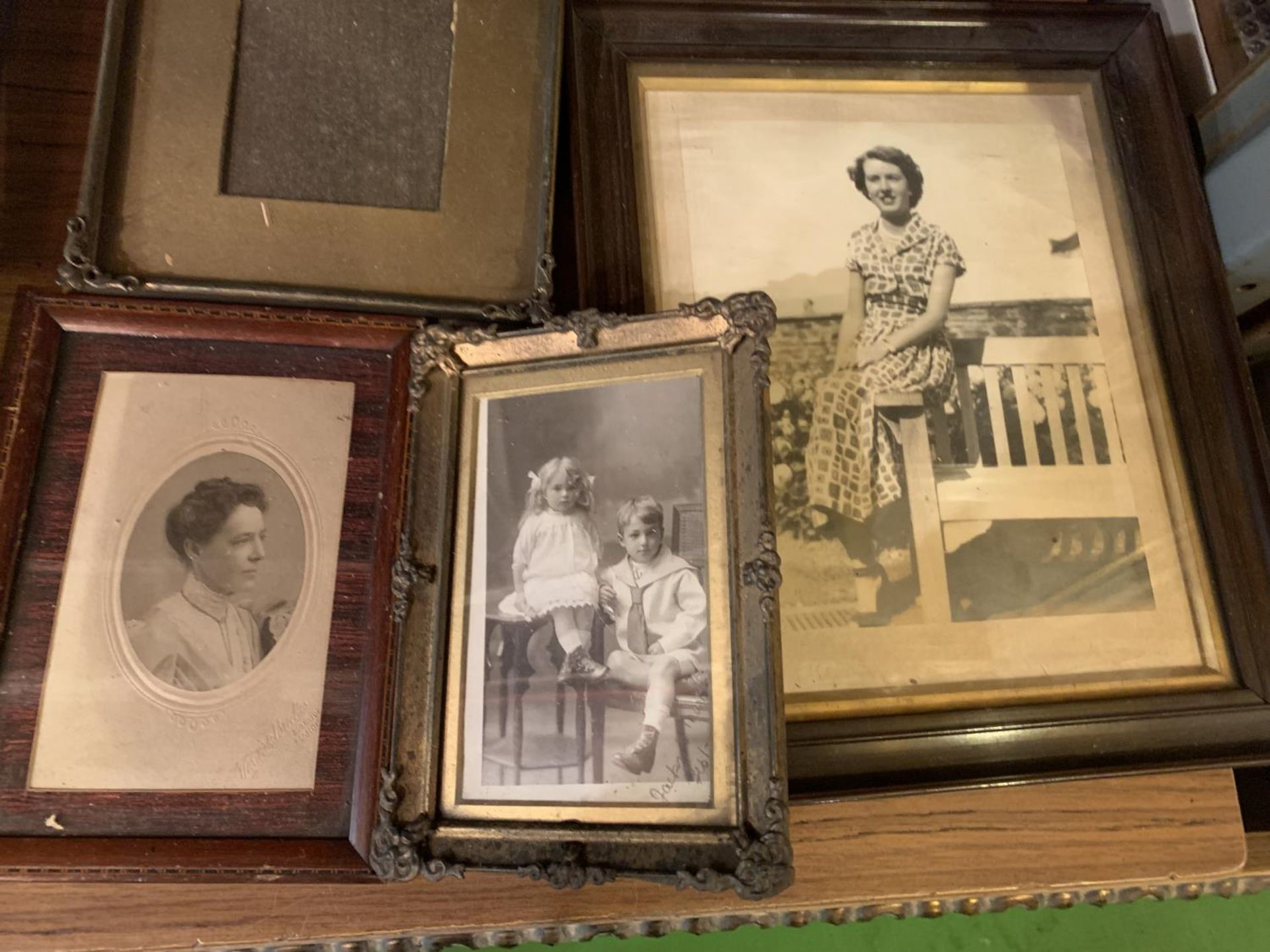 A SELECTION OF VINTAGE PHOTO FRAMES - Image 2 of 3