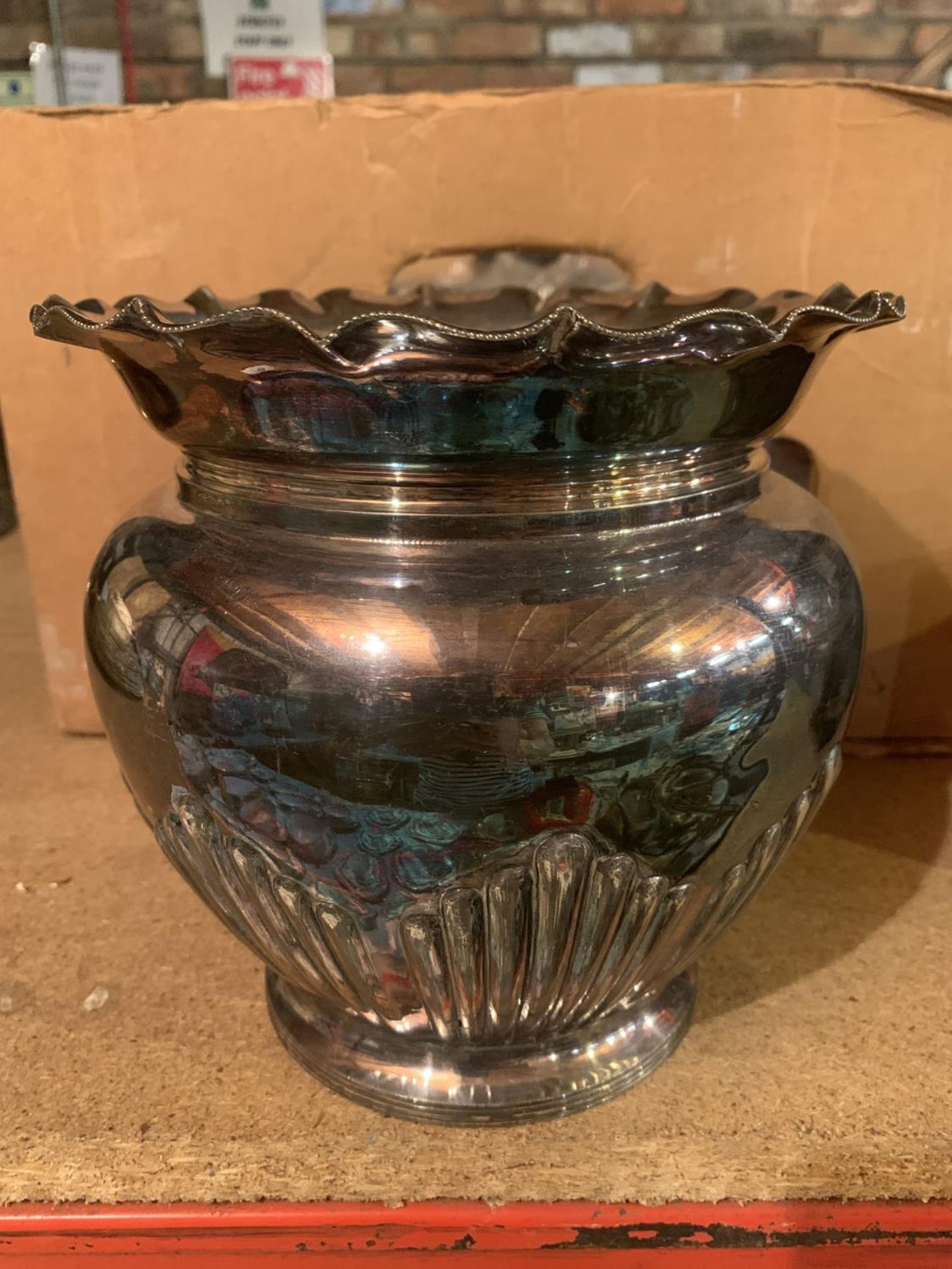 A WALKER AND HALL SILVER PLATED LARGE PLANTER