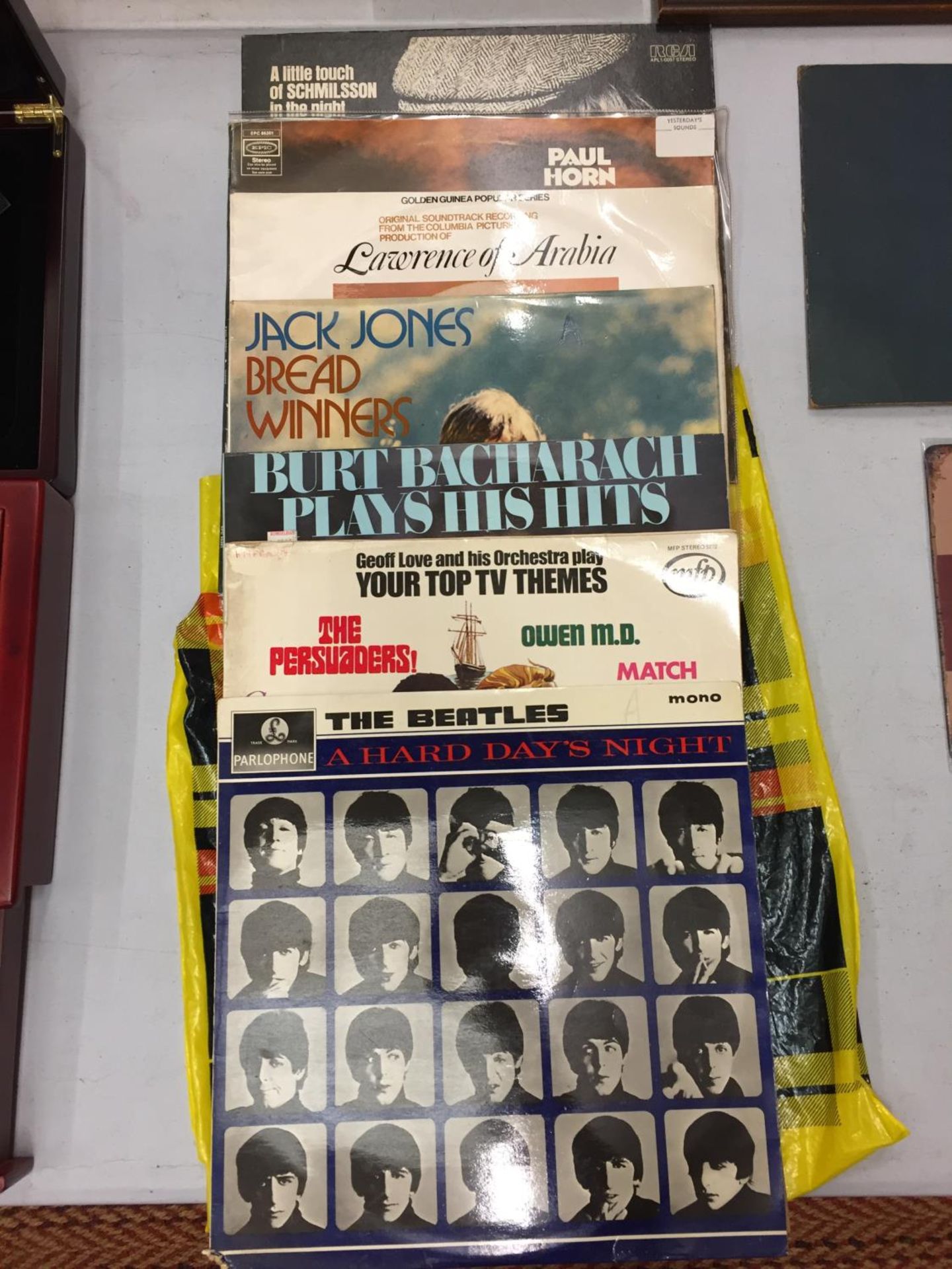 A SELECTION OF LP'S TO INCLUDE A COPY OF "THE BEATLES - A HARD DAYS NIGHT"