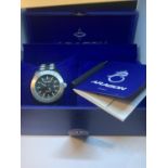 AN ARAGON AUTOMATIC WRIST WATCH WITH PRESENTAION BOX SEEN WORKING BUT NO WARRANTY