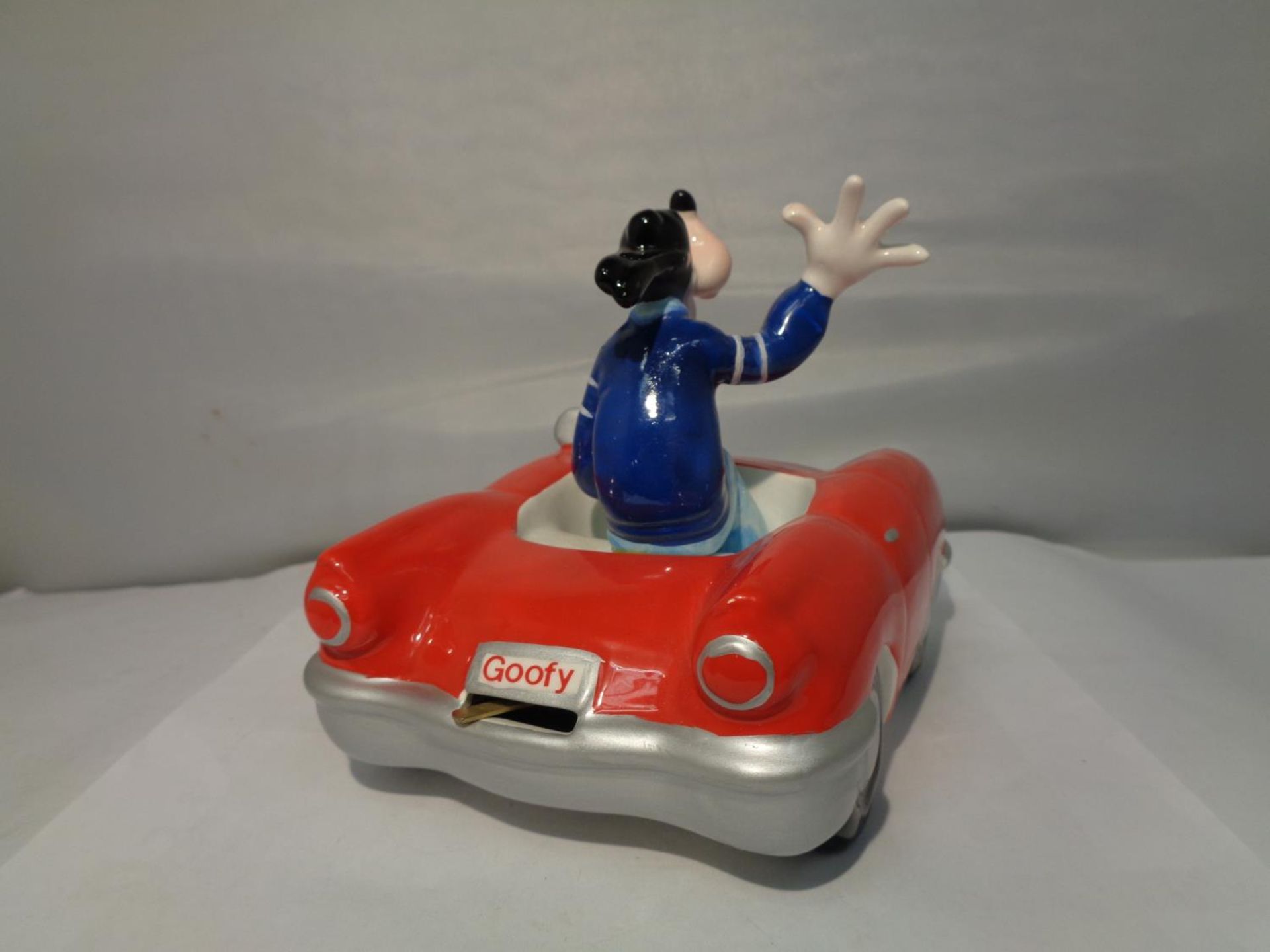 A SCHMID DISNEY 'CAMPTOWN RACES' MUSIC BOX - Image 3 of 4