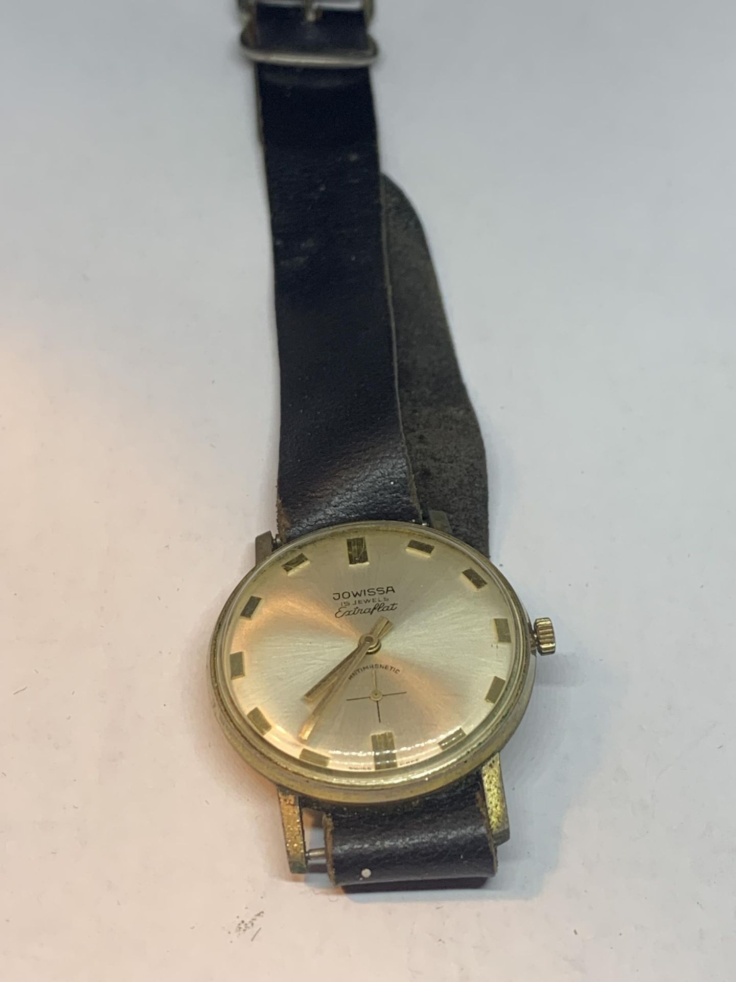 A JOWISSA VINTAGE SUB DIAL WRIST WATCH SEEN IN WORKING ORDER BUT NO WARRANTY
