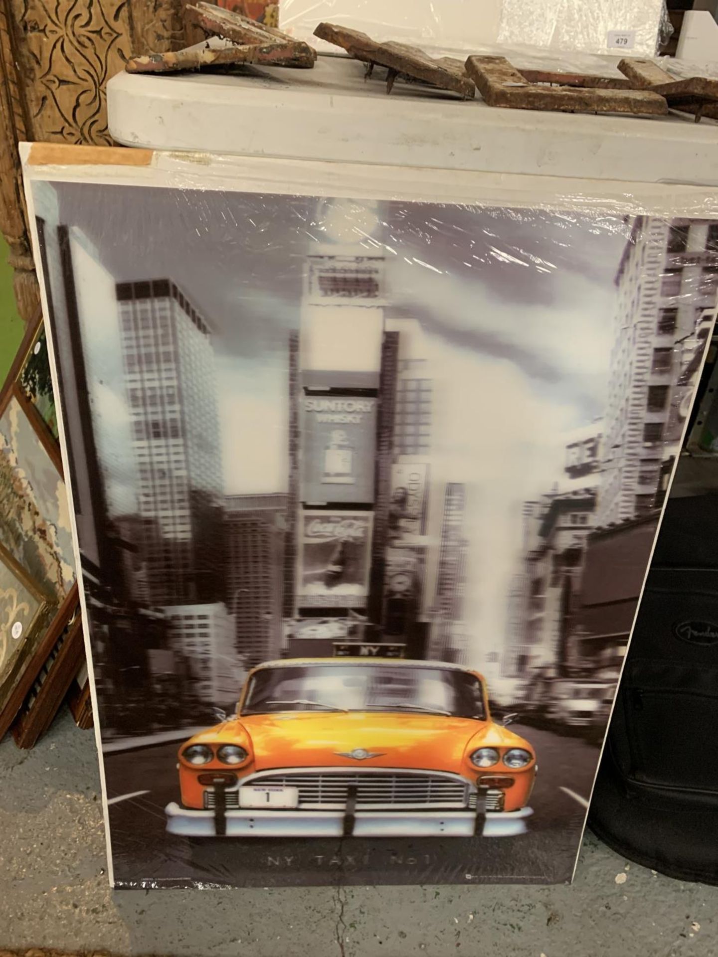 A 3D EFFECT PICTURE OF NEW YORK AND A YELLOW CAB