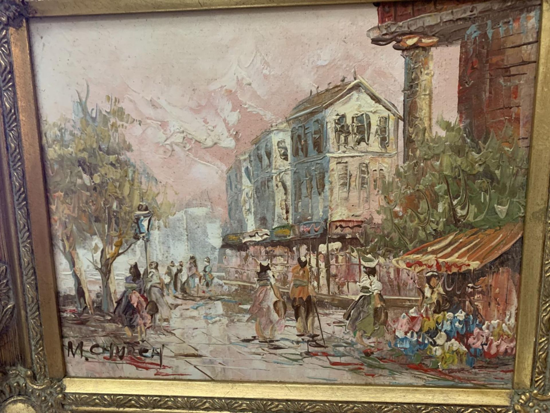 A GILT FRAMED OIL ON CANVAS OF A PARISIAN SCENE WITH INDISTINCT SIGNATURE 19CM X 24XM - Image 2 of 3