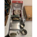 A COLLECTION OF SILVER PLATE AND PEWTER ITEMS TO INCLUDE A TANKARD, MARTINS BANK LIMITED MONEY