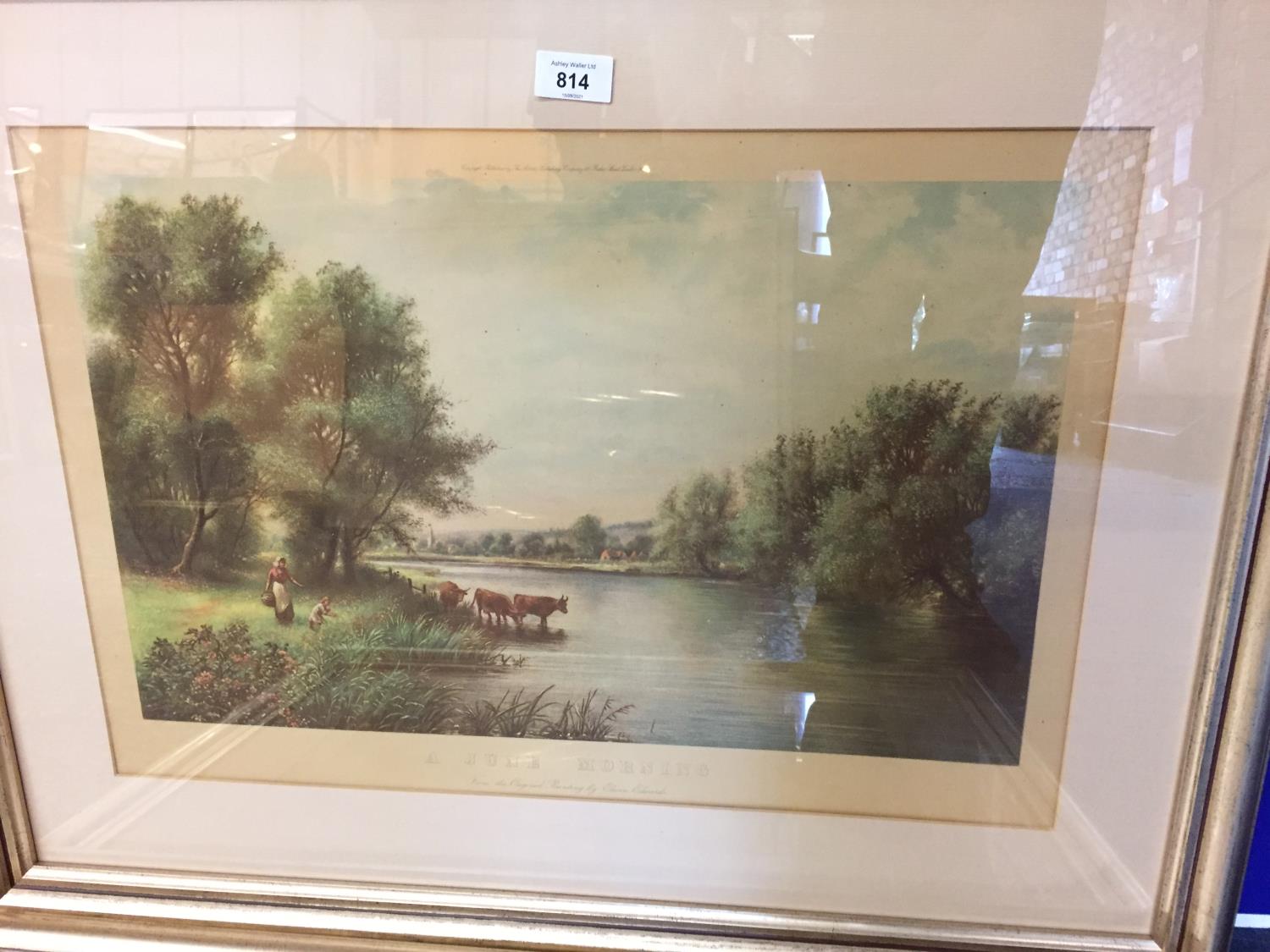 TWO LARGE FRAMED PRINTS OF VINTAGE SCENES INCLUDING CATTLE IN A RIVER SETTING - Bild 4 aus 10