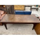 AN 18TH CENTURY STYLE FOUR PLANK TOP FARMHOUSE TABLE 86"X33"