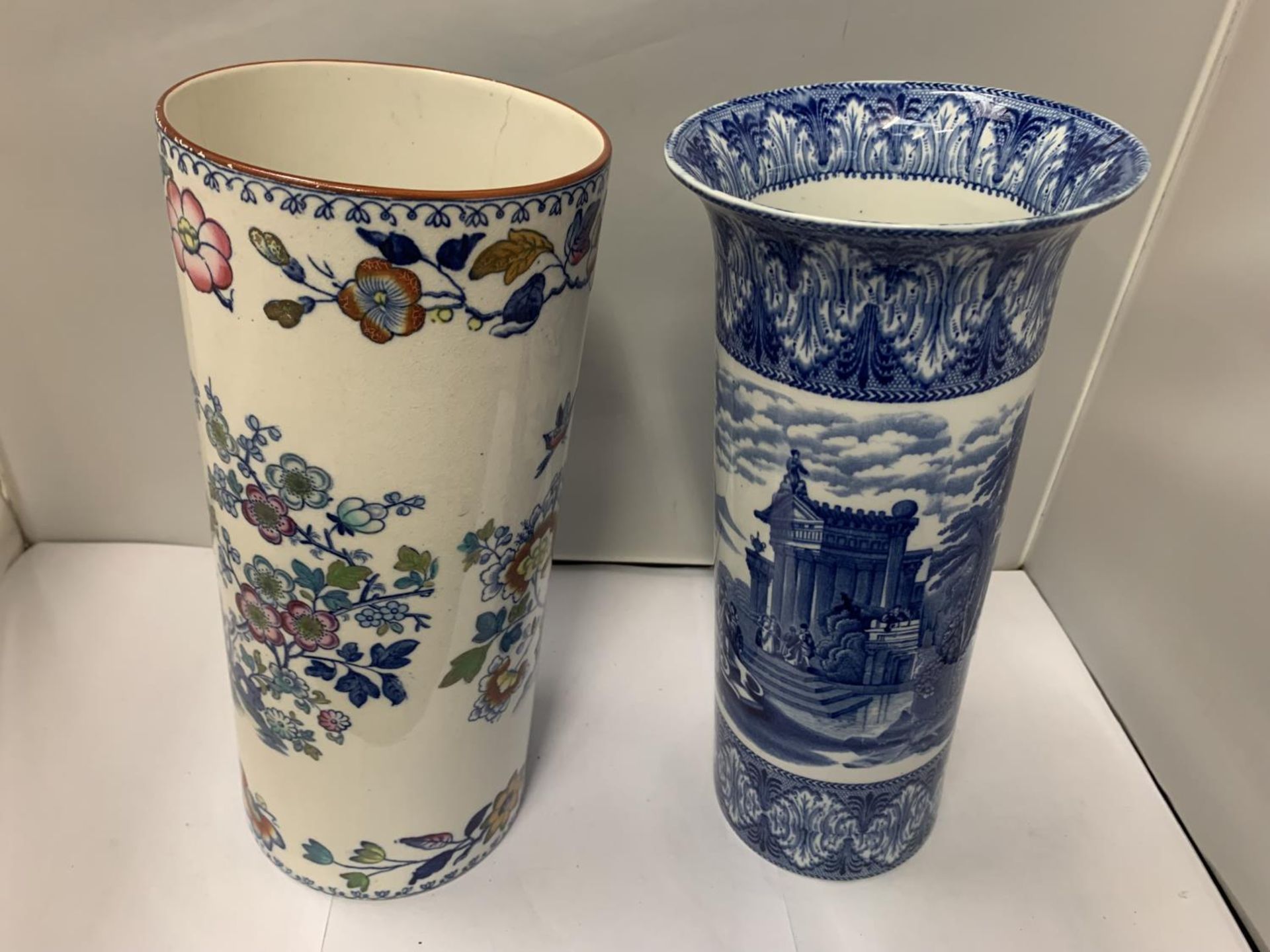 TWO DECORATIVE VASES, ONE MASON'S 'SWANSEA' (6 1310 4) ORIENTAL DESIGN, HEIGHT 32CM AND FURTHER BLUE