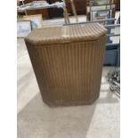 A LLYOD LOOM LUSTY LAUNDRY BASKET