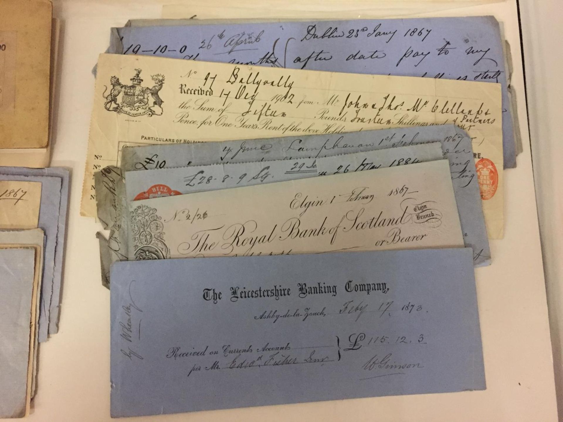 A QUANTITY OF BANKERS DRAUGHTS, CHEQUE STUBS 1860'S - 1910 AND TWO SHARE CERIFICATES NEW YORK 1969 - Image 9 of 12