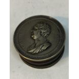 A PEWTER SNUFF BOX DEPICTING CHARLES JAMES FOX