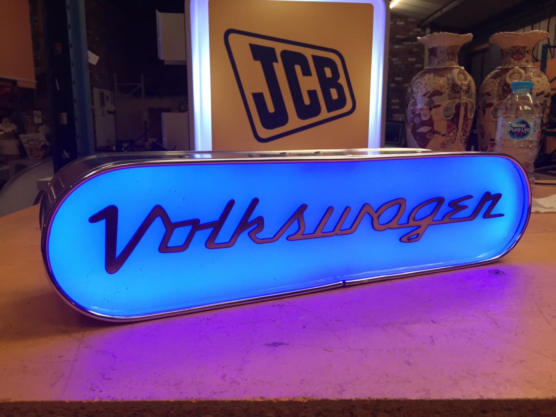 A VOLKSWAGON LIGHT UP SIGN - Image 3 of 3