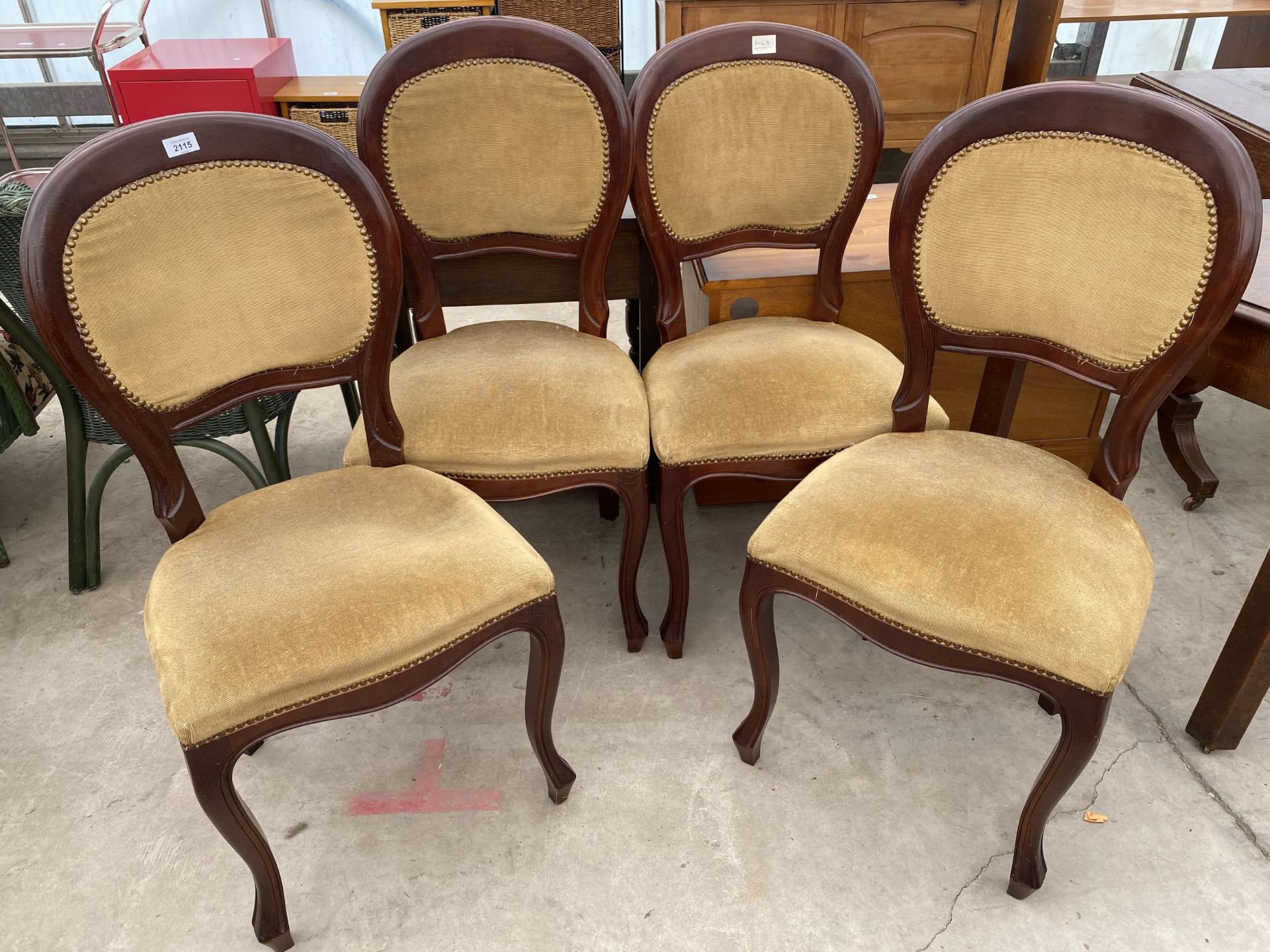 A SET OF FOUR VICTORIAN STYLE DINING CHAIRS