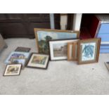 AN ASSORTMENT OF FRAMED PRINTS AND PICTURES