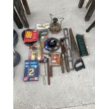AN ASSORTMENT OF ITEMS TO INCLUDE A PARAFIN LAMP, GARDEN SHEARS AND DOOR FURNITURE ETC