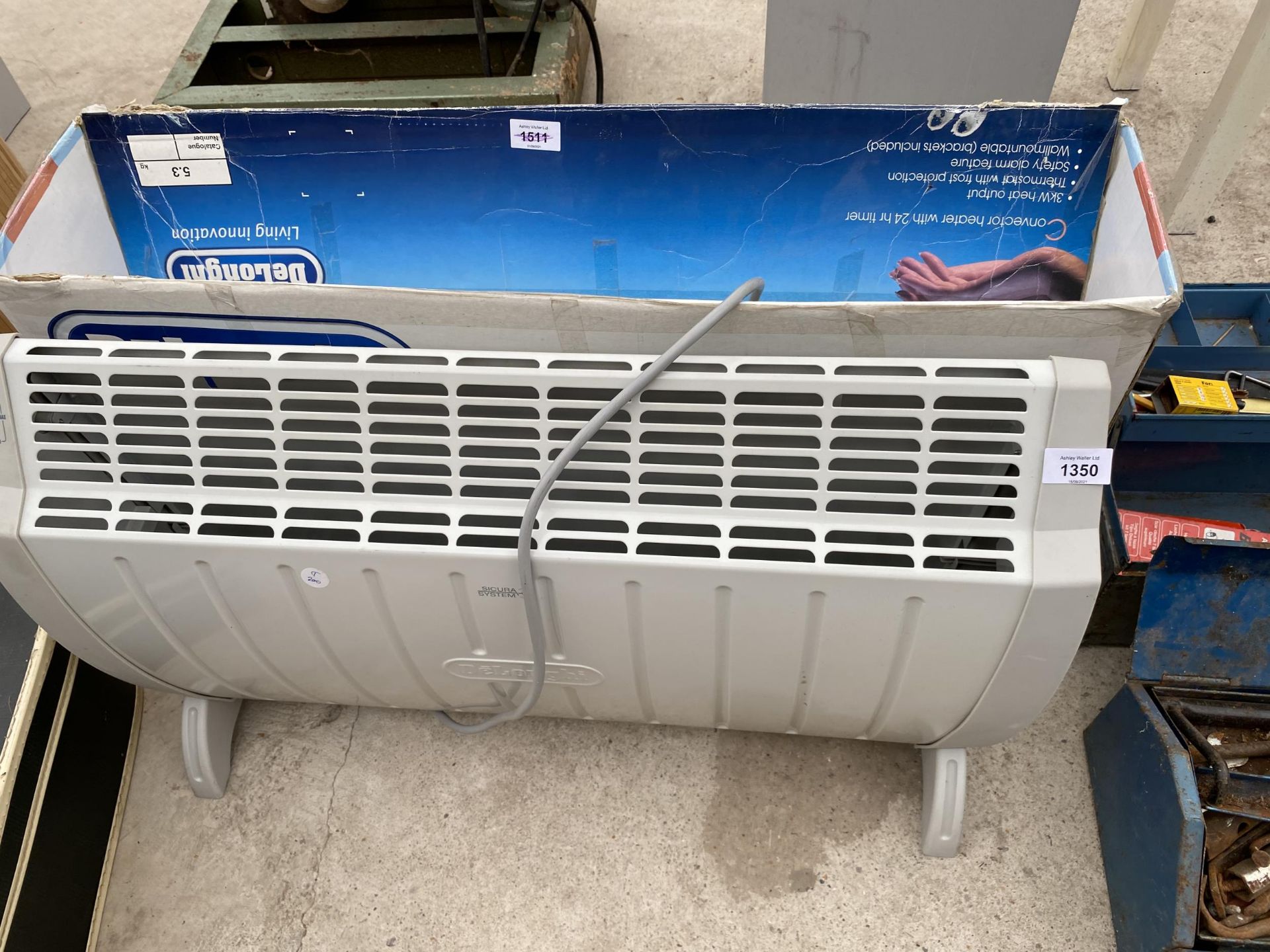 AN AS NEW DELONGI ELECTRIC HEATER