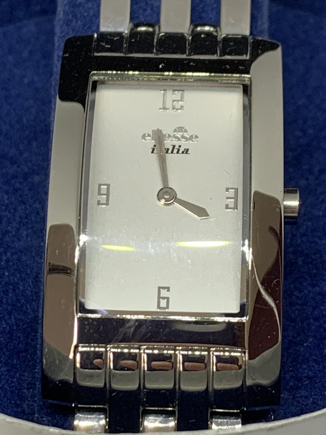 AN ELLESSE WRISTWATCH IN A PRESENTATION TIN SEEN WORKING BUT NO WARRANTY - Image 2 of 3