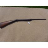 A LEPCO .177 CALIBRE BREAK BARREL AIR RIFLE FOR PARTS, 43.5CM BARREL