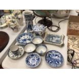 A COLLECTION OF BLUE AND WHITE ORIENTAL STYLE CHINA TO INCLUDE DISHES, SPILL HOLDER ETC
