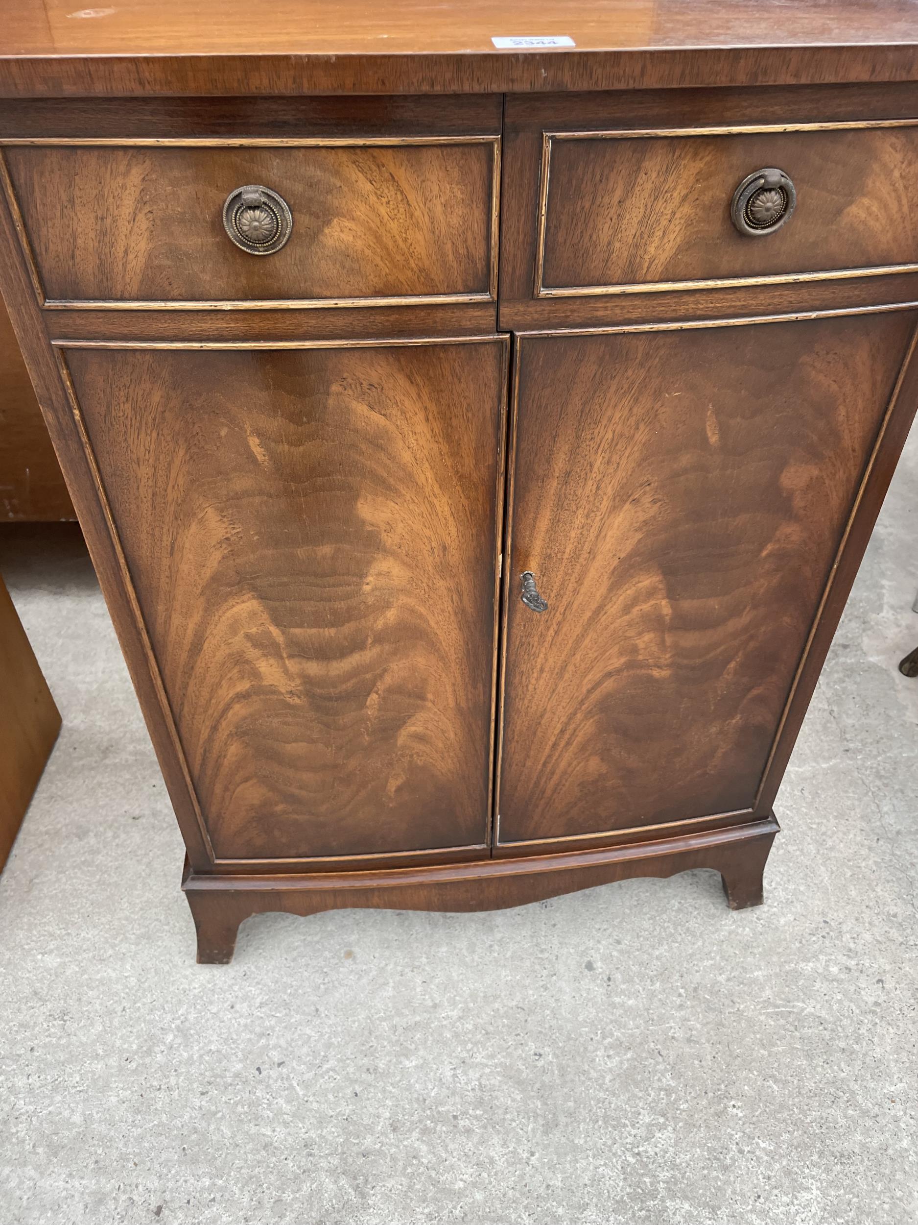 A REPRODUX BEVAN FUNNELL MAHOGANY BOW FRONTED STEREO CABINET 24" WIDE - Image 3 of 4