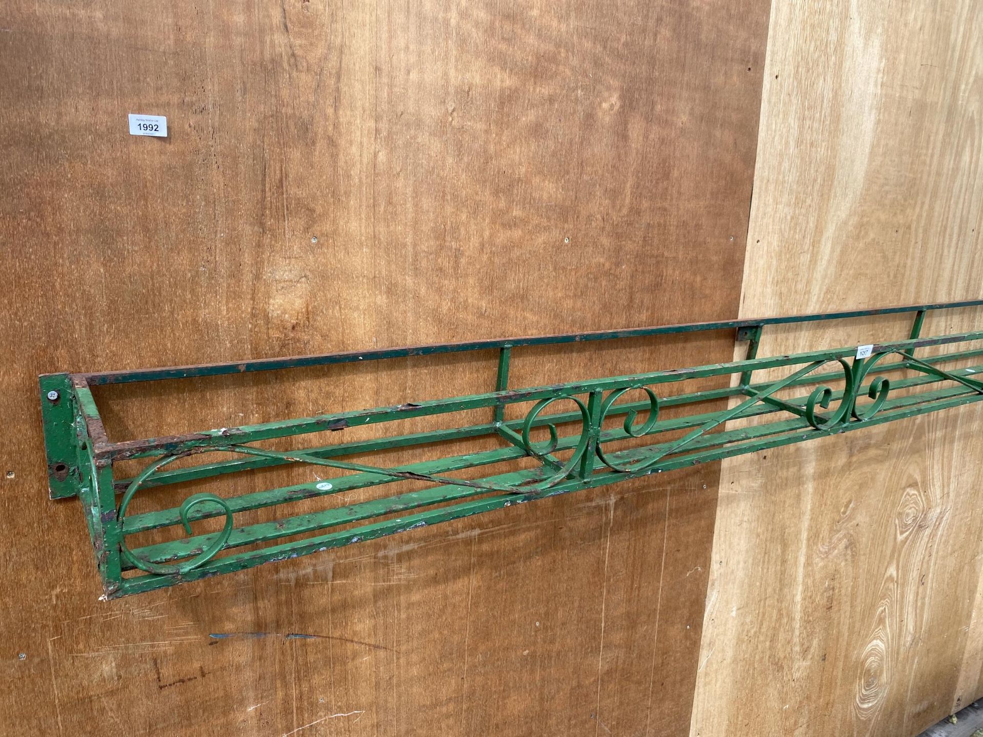 A VINTAGE CAST IRON WINDOW BOX (L:228CM W:23CM D:15CM) - Image 2 of 5