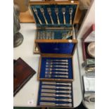 A MAPPIN & WEBB BOX CONTAINING FLATWARE AND FURTHER WOODEN BOX WITH FLATWARE